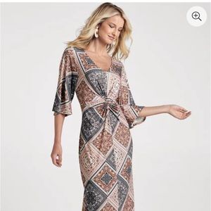 VENUS maxi paisley dress with twist-knot at centre front.
